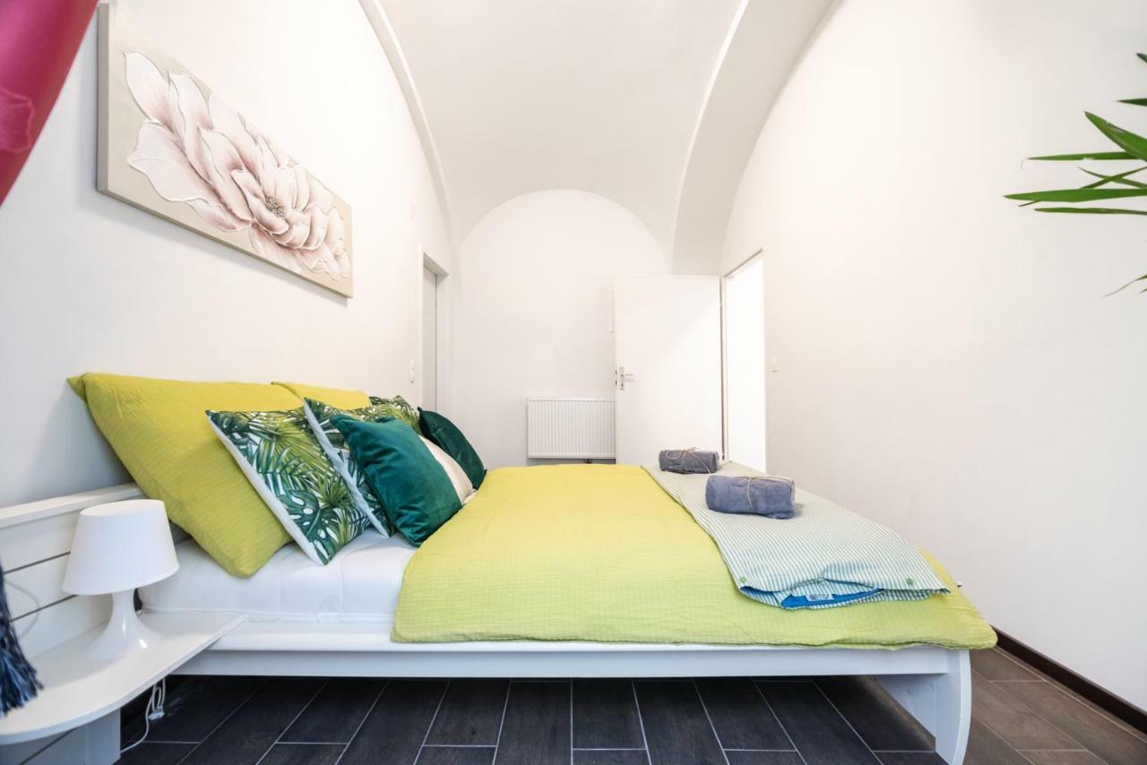 City Apartment 3 Wina Bagian luar foto
